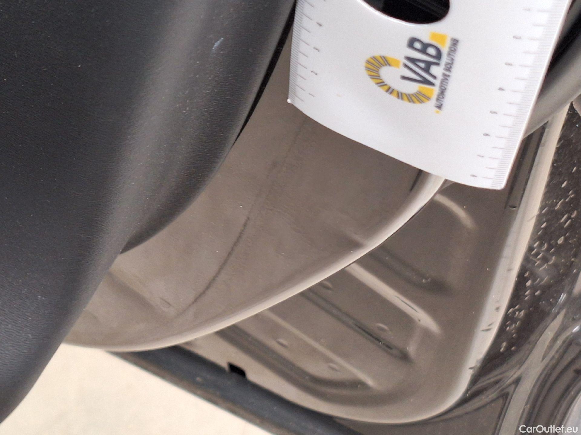  Volvo  XC60 Volvo,  FL'21, Volvo  B4 D Geartronic R-Design 5d #21