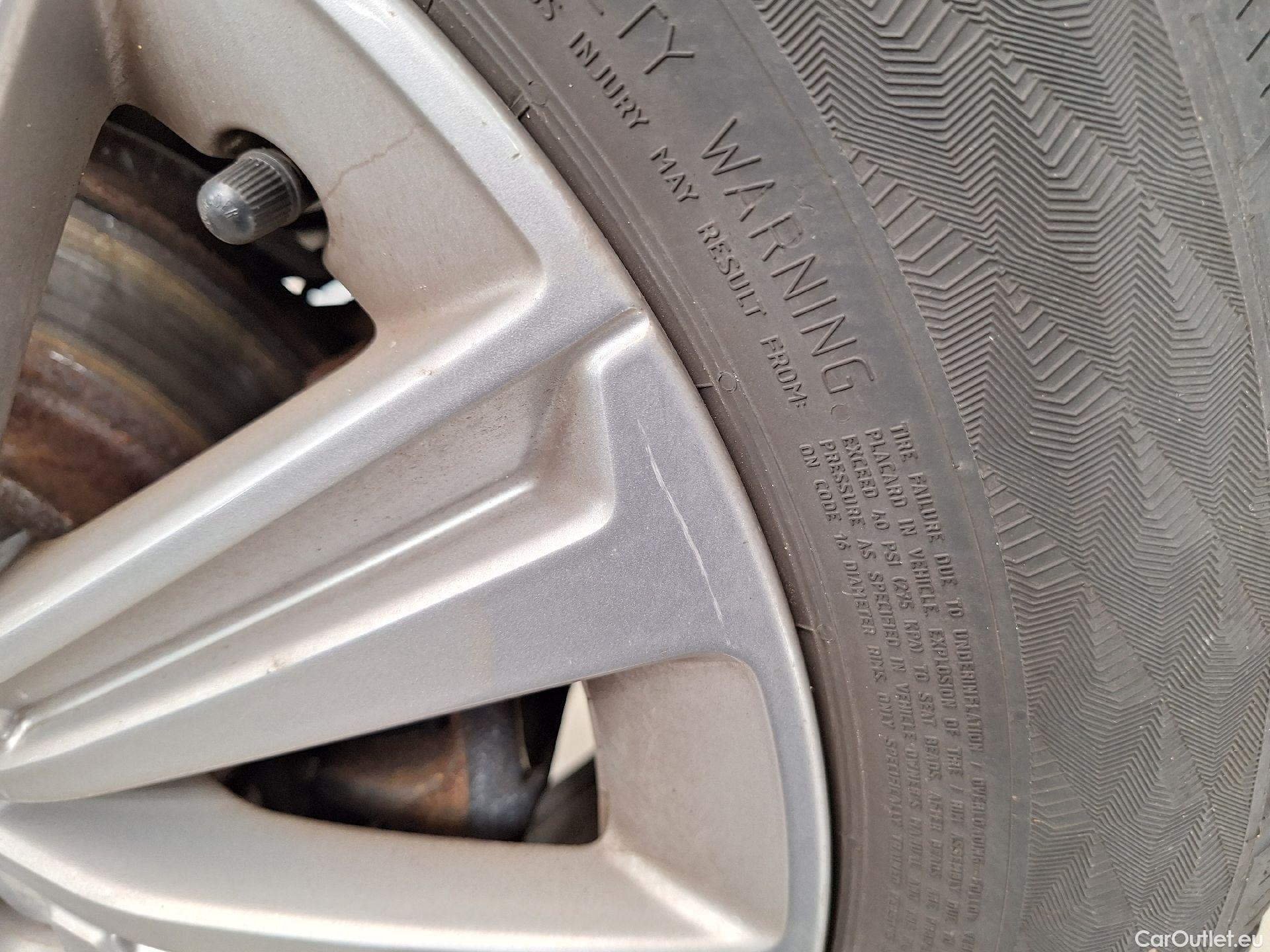  Peugeot  308 Peugeot,  SW FL'17, Peugeot  SW 1.5 BlueHDi 130 S&S EAT8 Allure 5d #22