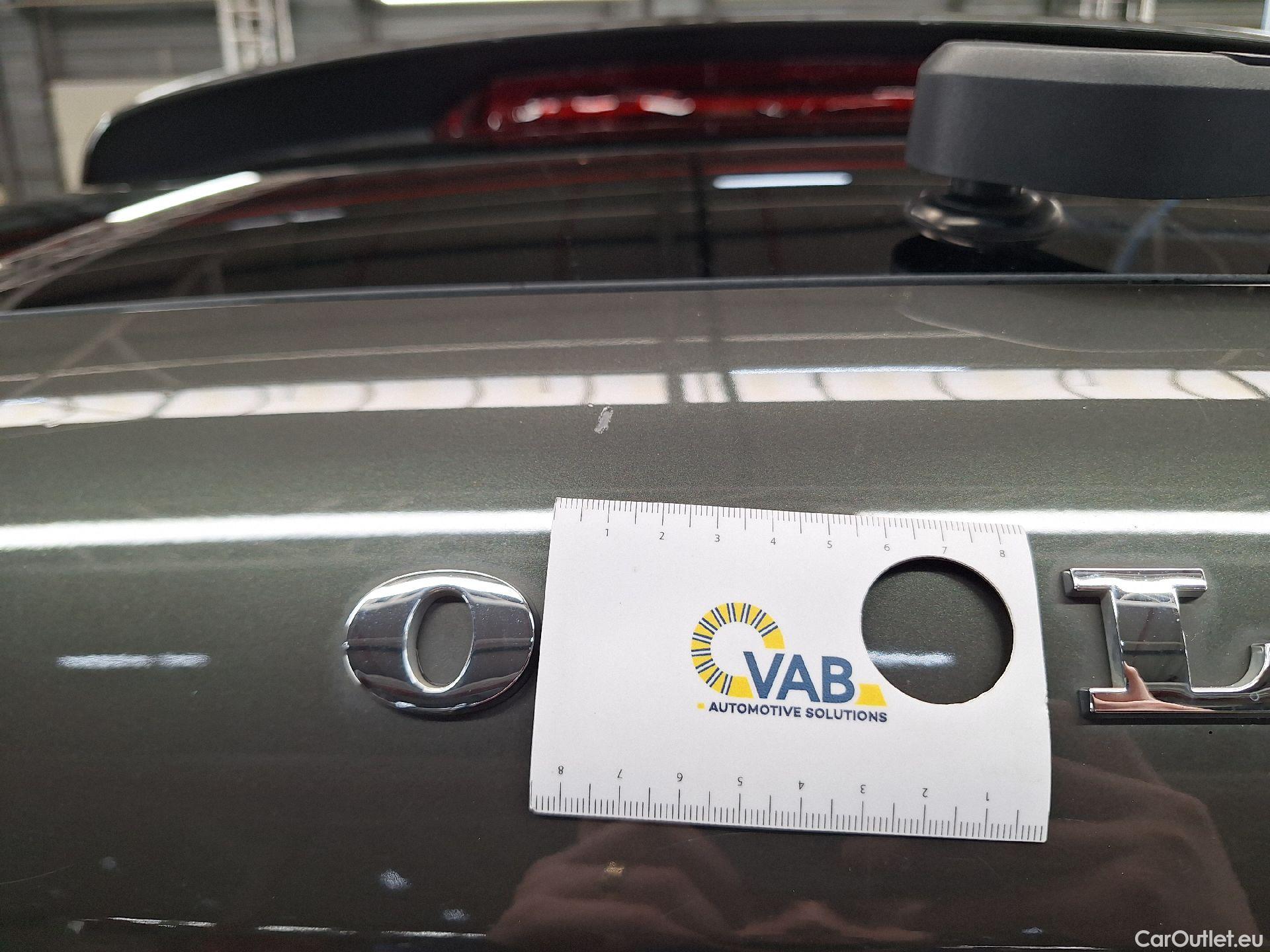  Volvo  XC60 Volvo,  FL'21, Volvo  B4 D Geartronic R-Design 5d #10