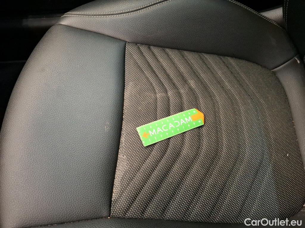  Mercedes  A-Klasse MERCEDES-BENZ Classe A Compact / 2018 / 5P / Berline A 180 d Business Line 8G-DCT #61