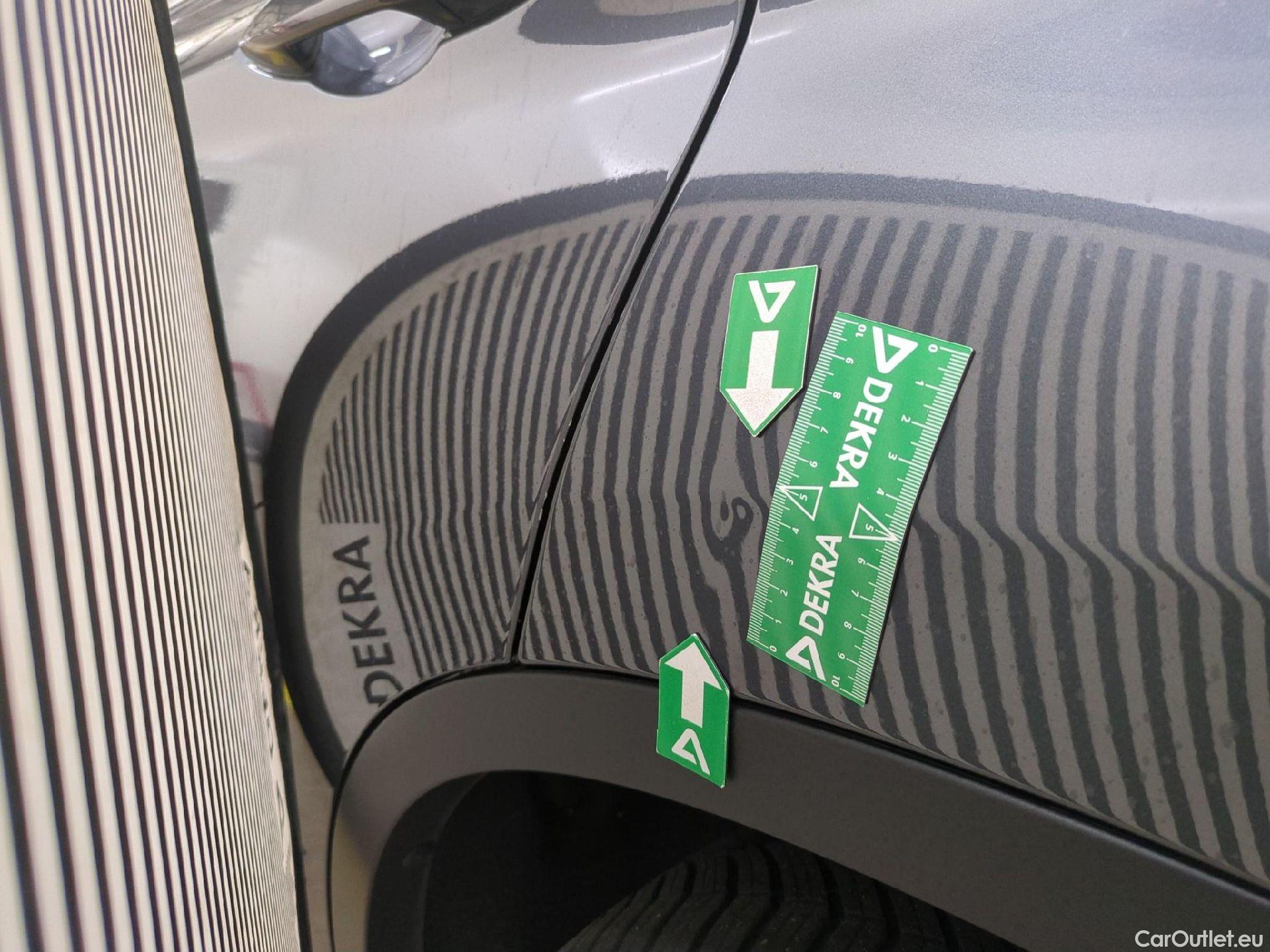  Bmw  X1 Série  sDrive16d Lounge 1.5 115CV BVA7 E6d #23