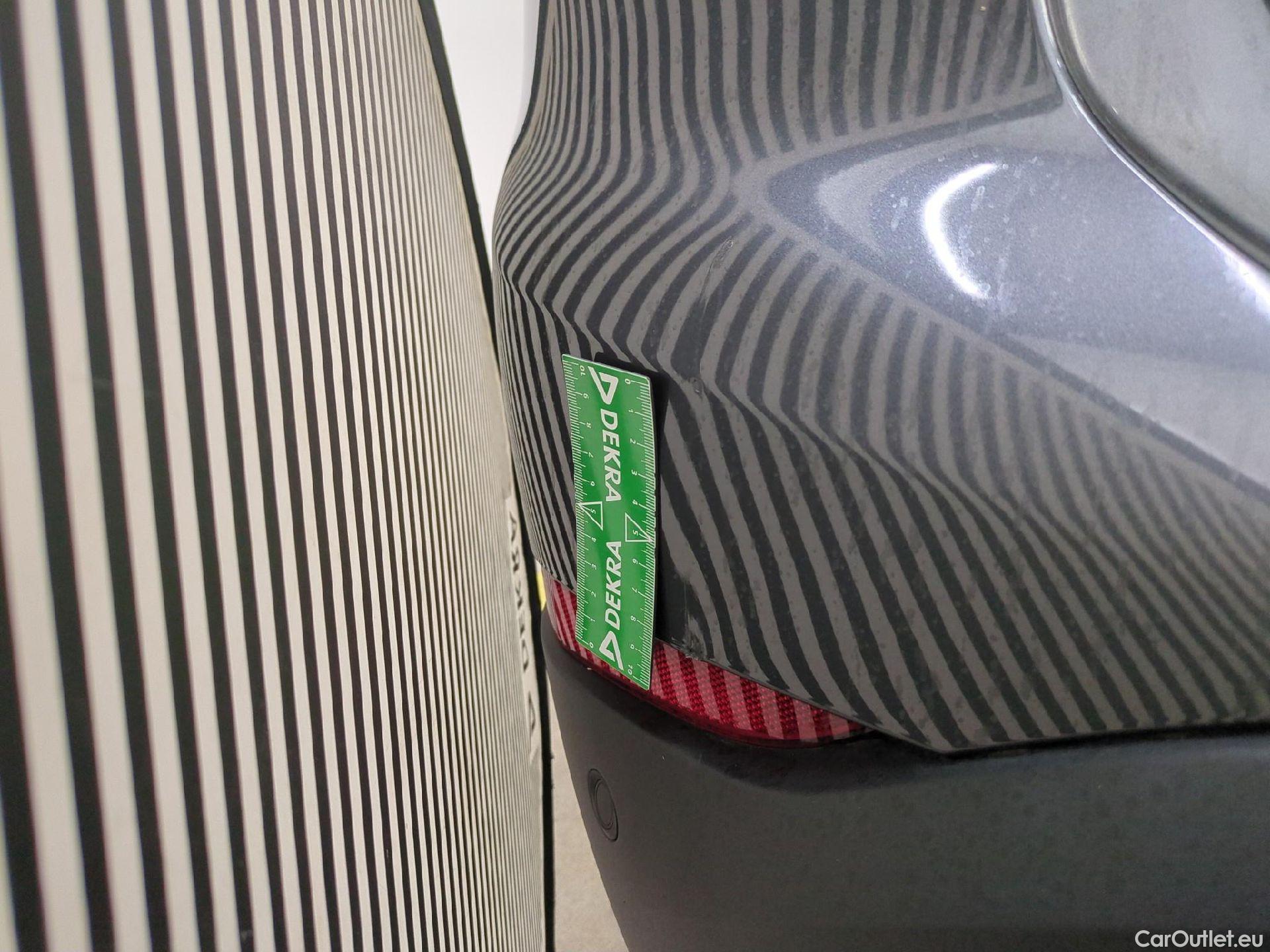  Bmw  X1 Série  sDrive16d Lounge 1.5 115CV BVA7 E6d #24