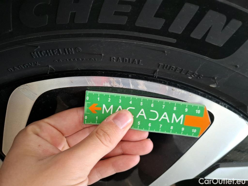  Citroen  C5 CITROEN  Aircross / 2018 / 5P / SUV Hybride rechargeable 225 e-EAT8 Shine #7