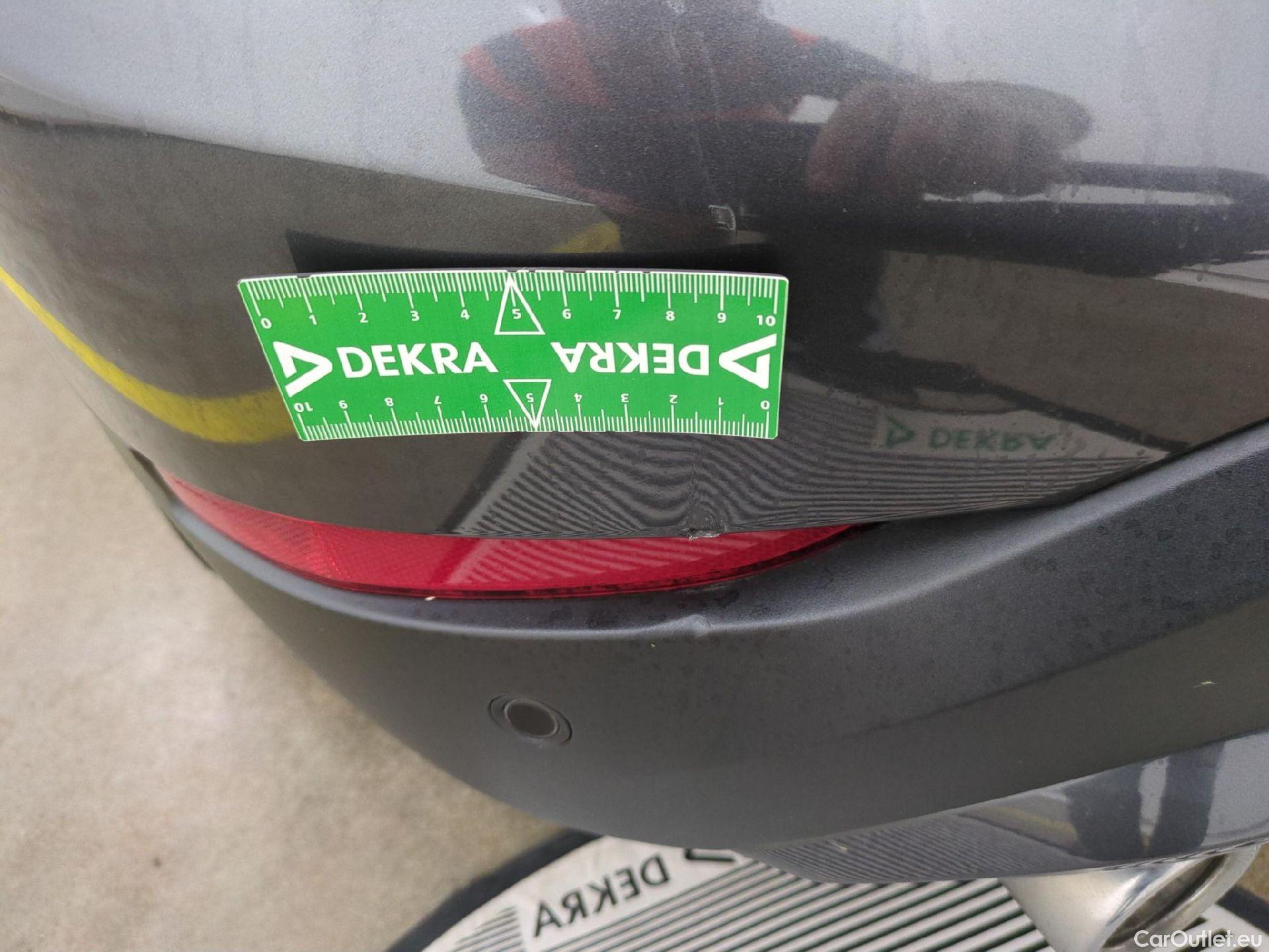  Bmw  X1 Série  sDrive16d Lounge 1.5 115CV BVA7 E6d #26