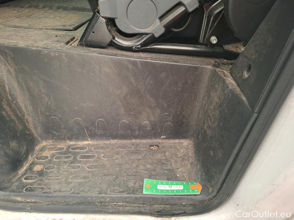  Citroen  Jumper  Fourgon 30 L1H1 Club BlueHDi 120 2.2 120CV BVM6 #28