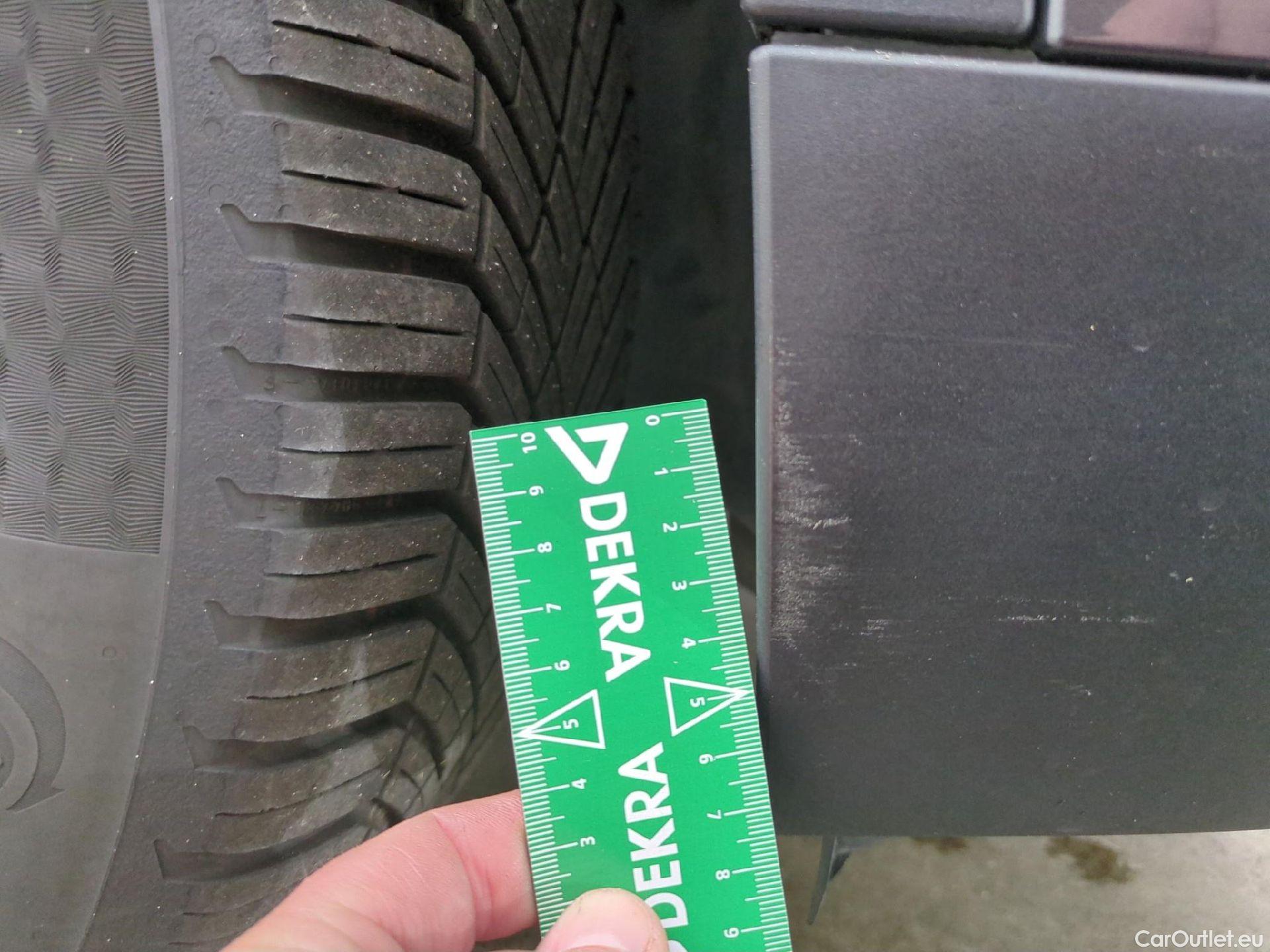  Bmw  X1 Série  sDrive16d Lounge 1.5 115CV BVA7 E6d #11