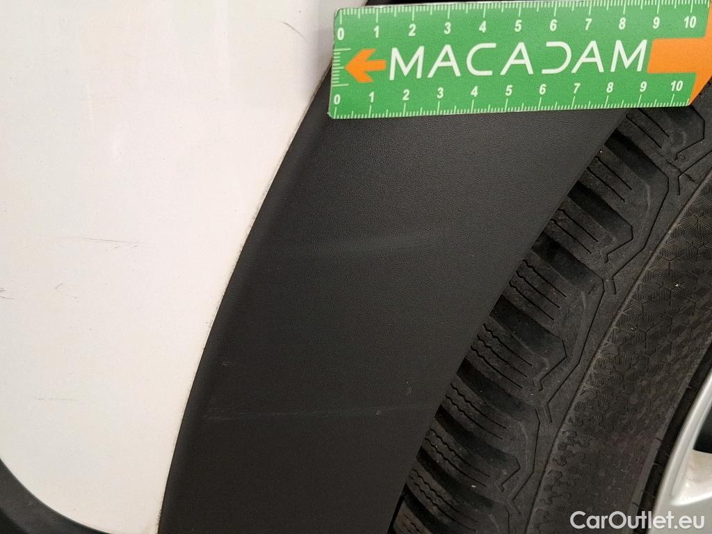  Citroen  C3  Feel Business 1.5 BlueHDI 100CV BVM5 E6dT #48