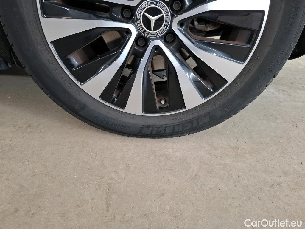  Mercedes  A-Klasse MERCEDES-BENZ Classe A Compact / 2018 / 5P / Berline A 180 d Business Line 8G-DCT #60