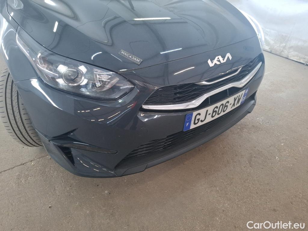  KIA  Cee'd Ceed Sportswagon Active 1.5 T-GDI 160CV BVM6 E6d #17