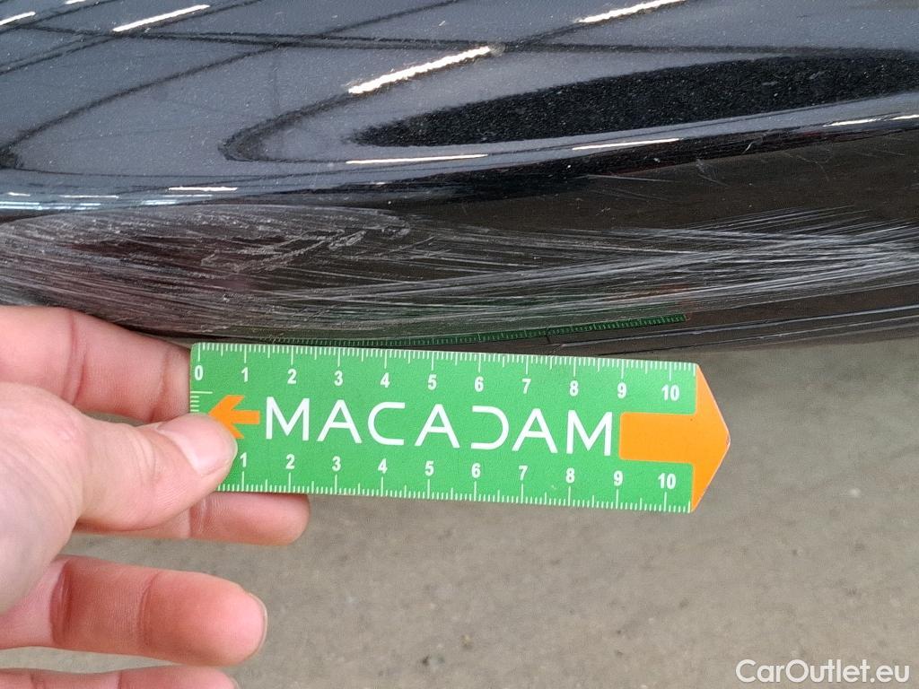  Mercedes  A-Klasse MERCEDES-BENZ Classe A Compact / 2018 / 5P / Berline A 180 d Business Line 8G-DCT #12