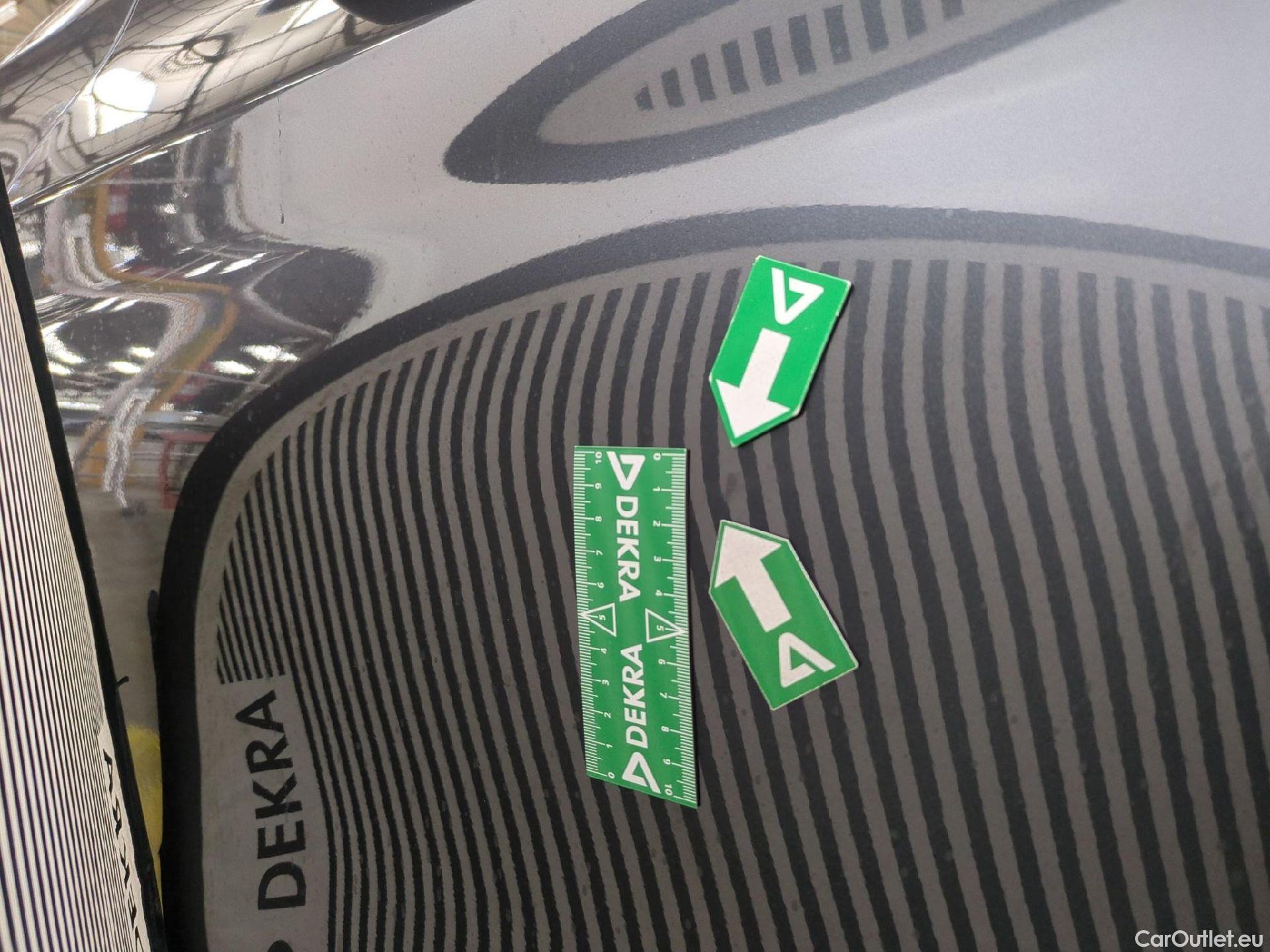  Bmw  X1 Série  sDrive16d Lounge 1.5 115CV BVA7 E6d #19