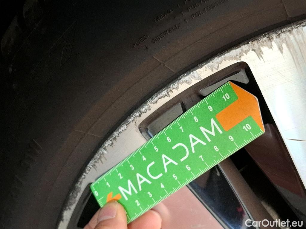  Mercedes  A-Klasse MERCEDES-BENZ Classe A Compact / 2018 / 5P / Berline A 180 d Business Line 8G-DCT #34