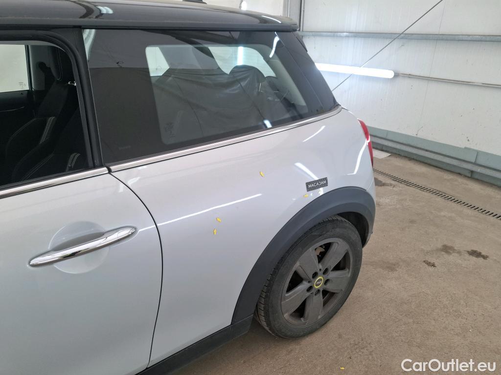  Mini  Mini   / 2021 / 3P / Berline Cooper SE Finition Essential 184 ch BVA #1