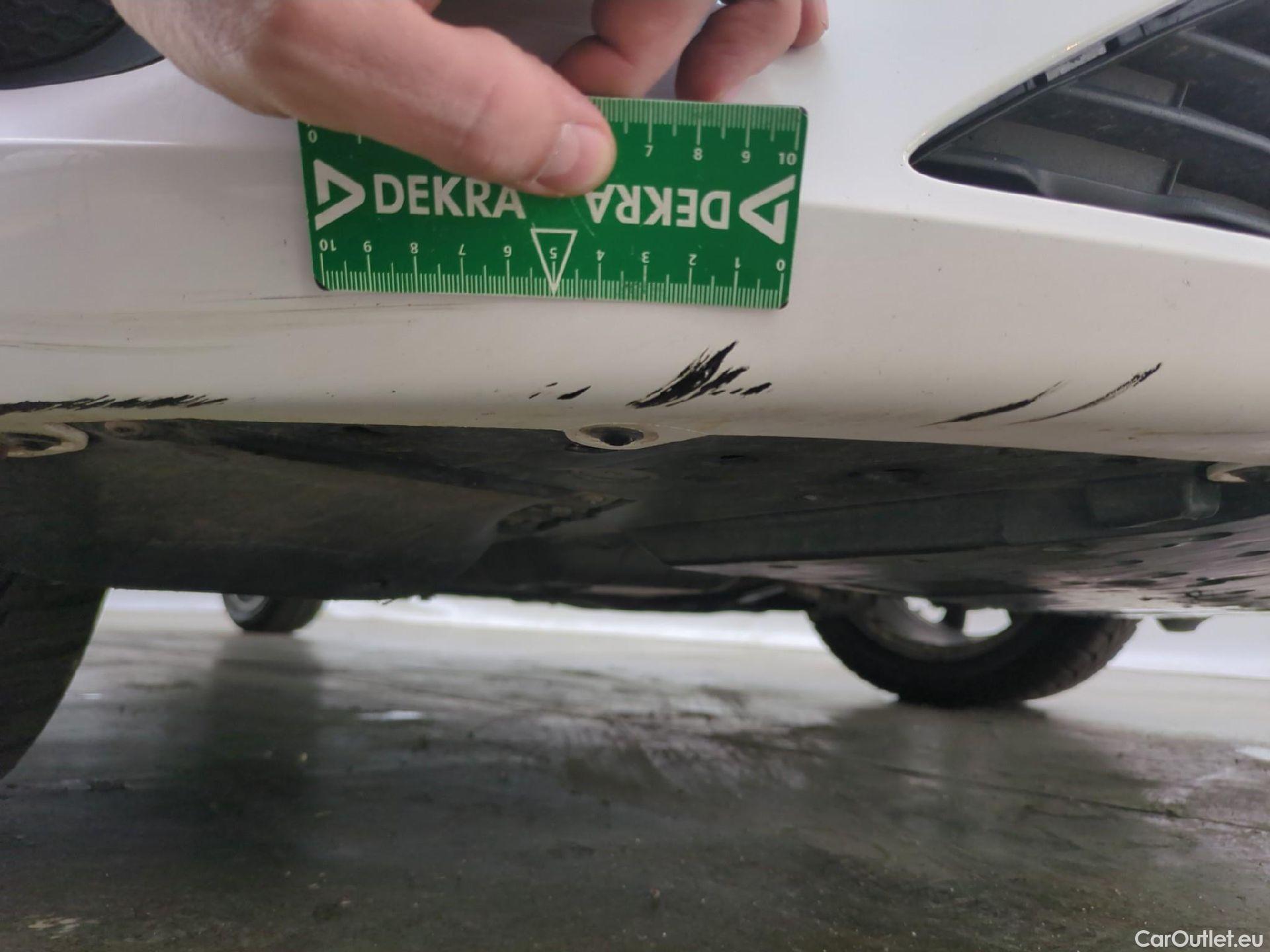  Opel  Corsa  F Edition Business 1.5 100CV BVM6 E6d #42