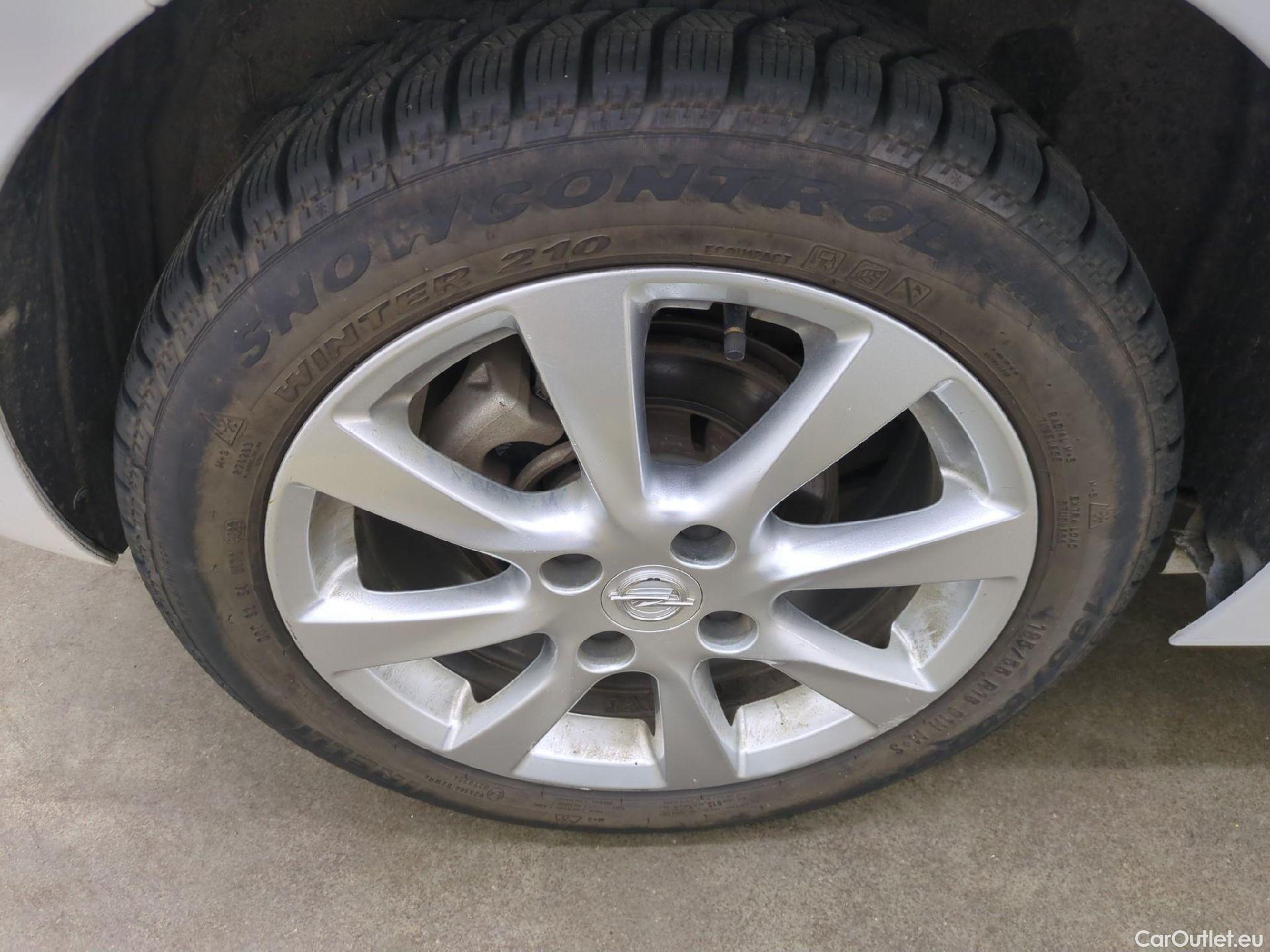  Opel  Corsa  F Edition Business 1.5 100CV BVM6 E6d #30