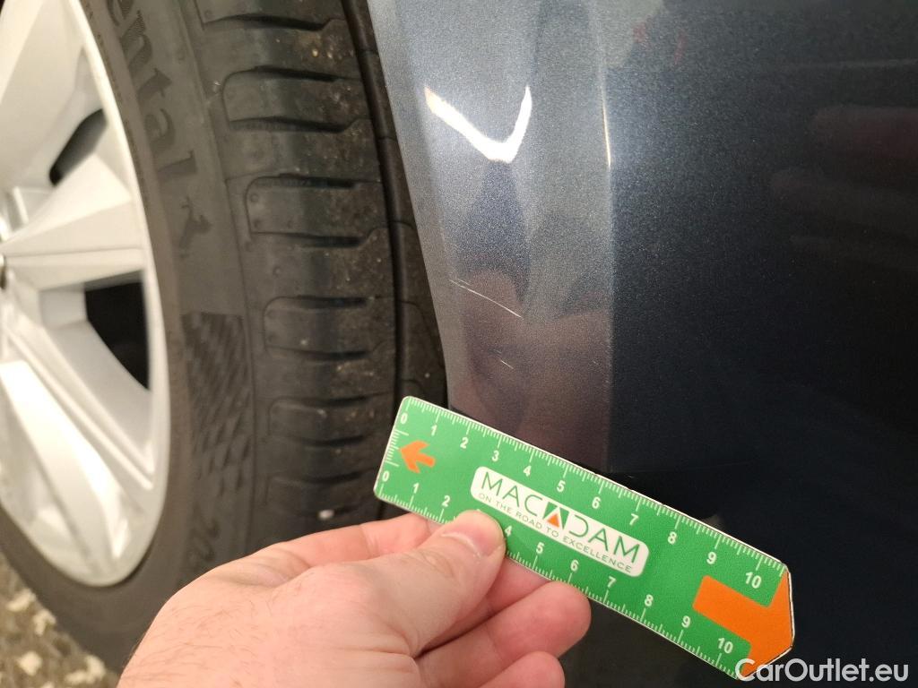  Renault  Megane  IV Berline 5 ptes. Business 1.5 dCi 115CV BVA7 E6d #15