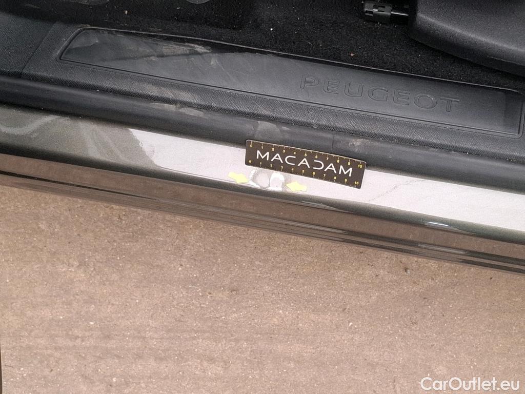  Peugeot  5008  Allure Business 1.2 PureTech 130CV BVA8 E6d #12