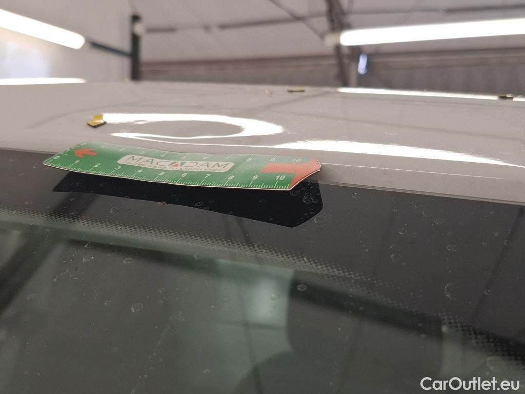  Renault  Trafic RENAULT  / 2021 / 4P / Fourgon tôlé FG GCF L2H1 3T Blue dCi 150 EDC #15