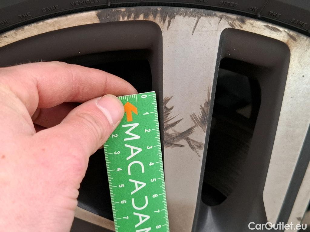  Peugeot  208  Allure Pack 1.2 PureTech 100CV BVA8 E6d #19