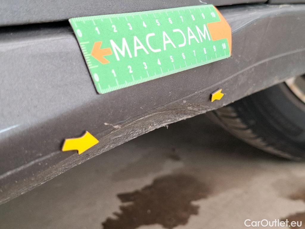  Peugeot  208  Allure Pack 1.2 PureTech 100CV BVA8 E6d #9