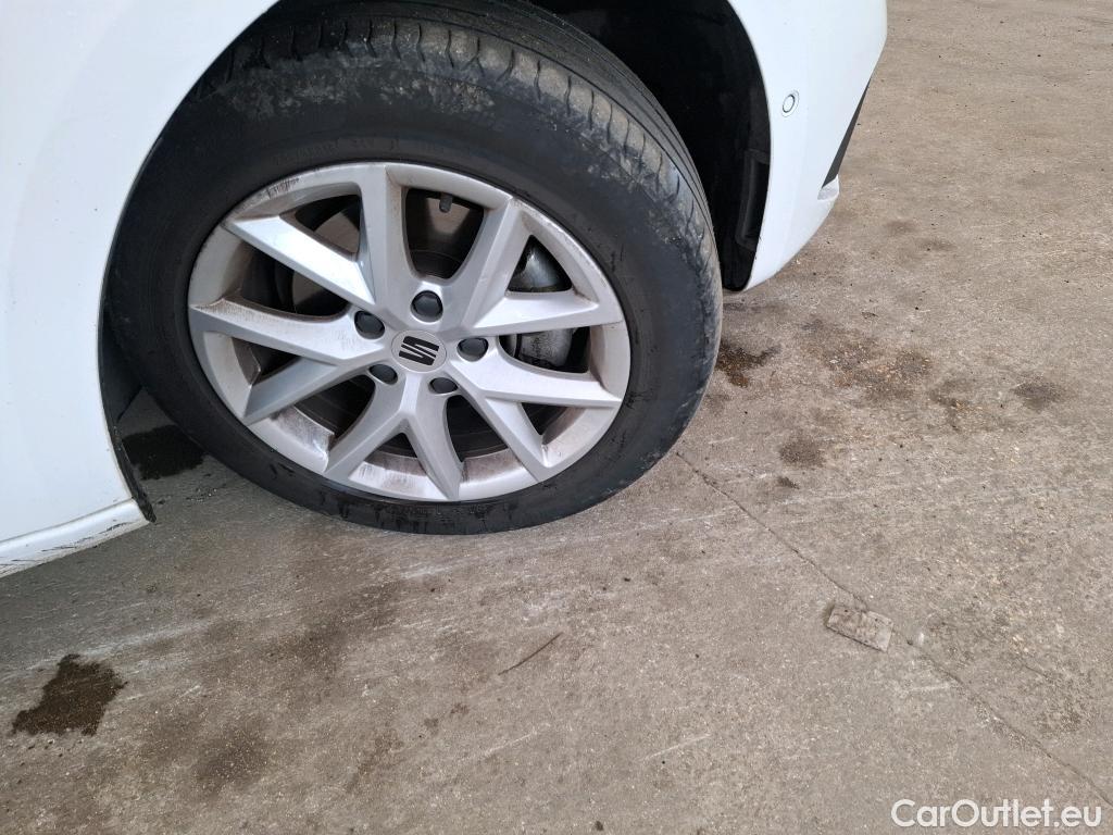  Seat  Leon  Business 2.0 TDI 150CV BVA7 E6d #1