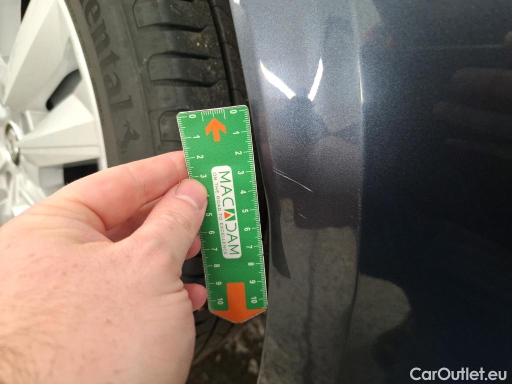  Renault  Megane  IV Berline 5 ptes. Business 1.5 dCi 115CV BVA7 E6d #14