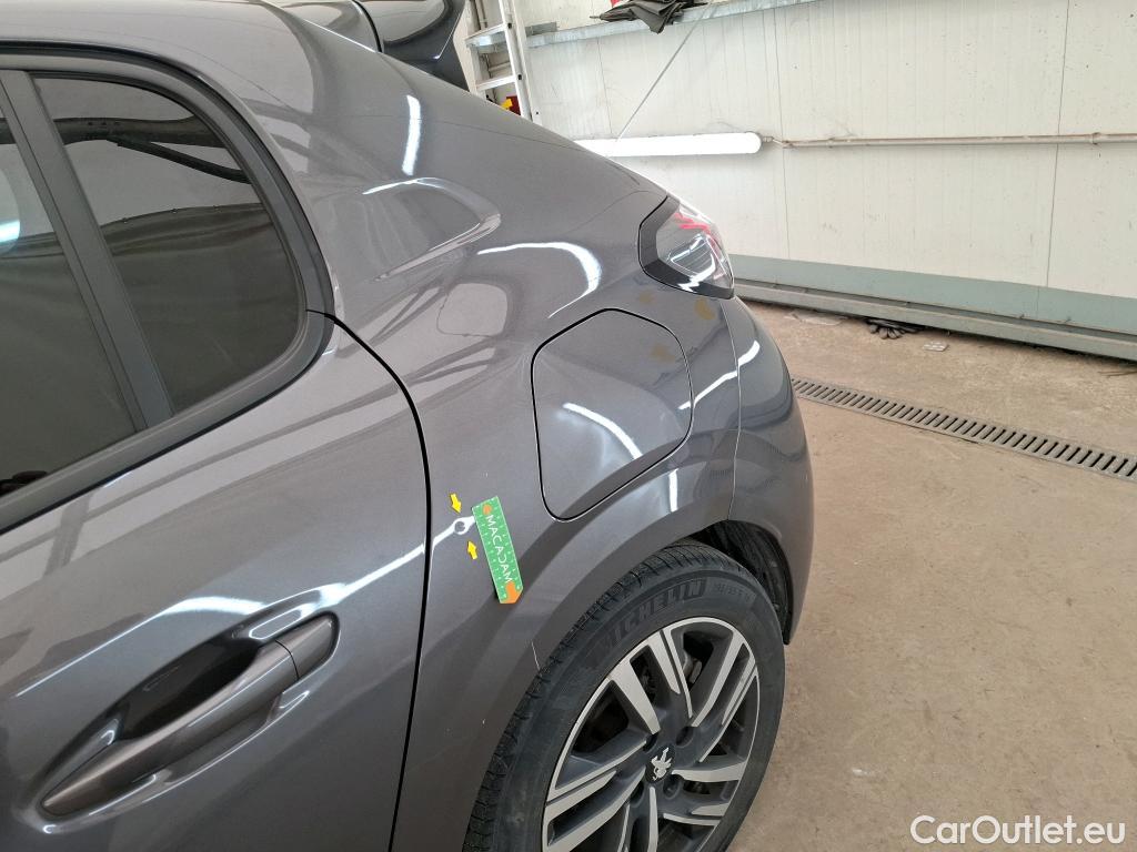  Peugeot  208  Allure Pack 1.2 PureTech 100CV BVA8 E6d #1