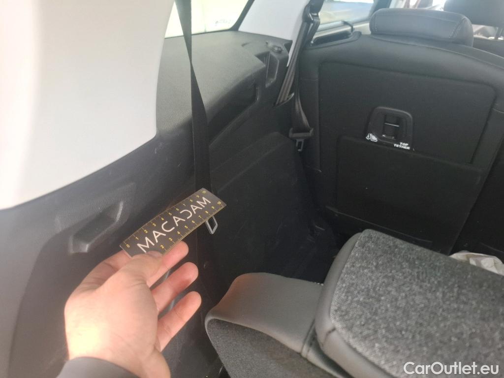  Peugeot  5008  Allure Business 1.2 PureTech 130CV BVA8 E6d #1