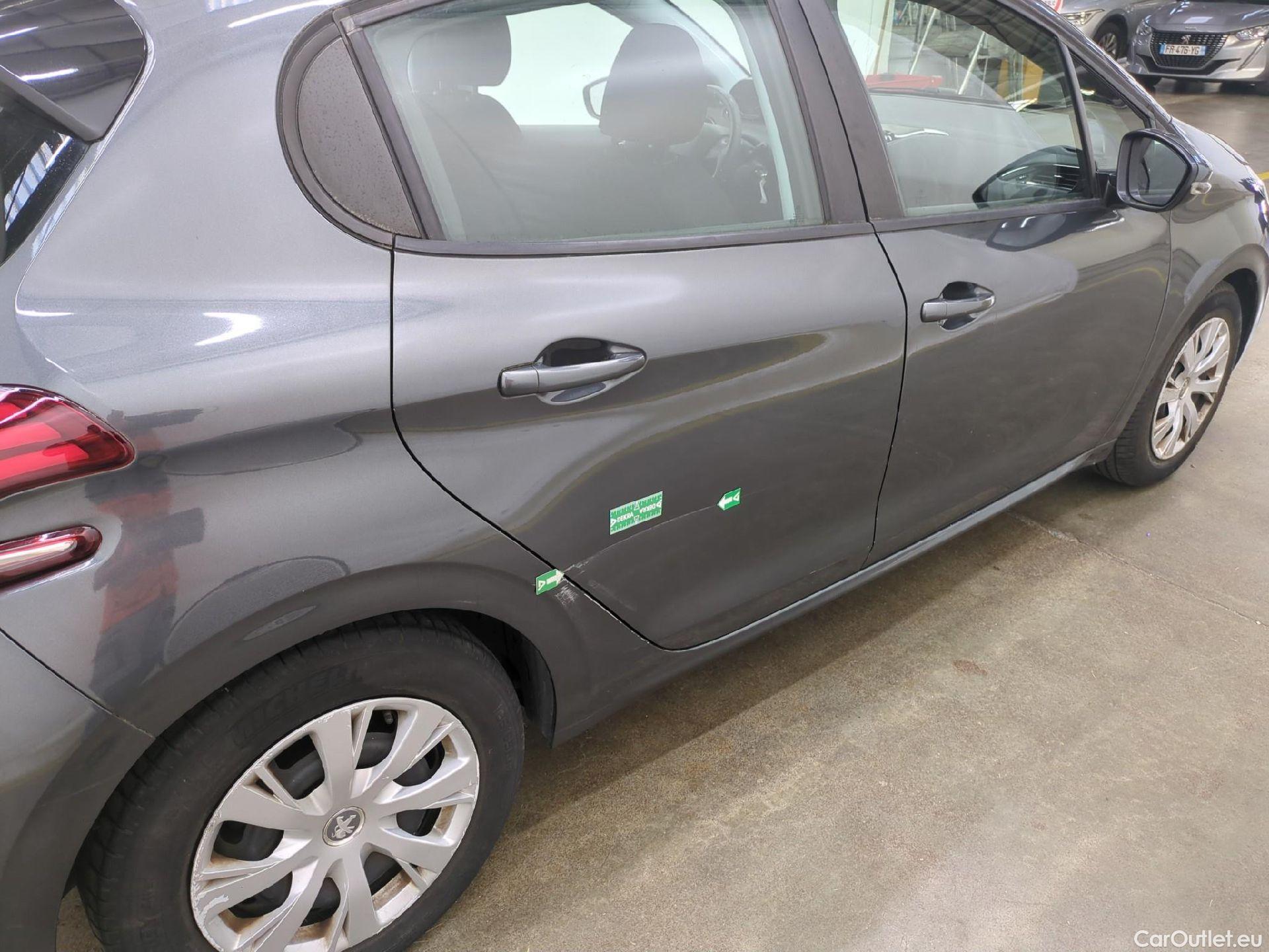  Peugeot  208  Active Business 1.6 HDi 100CV BVM5 E6 #47