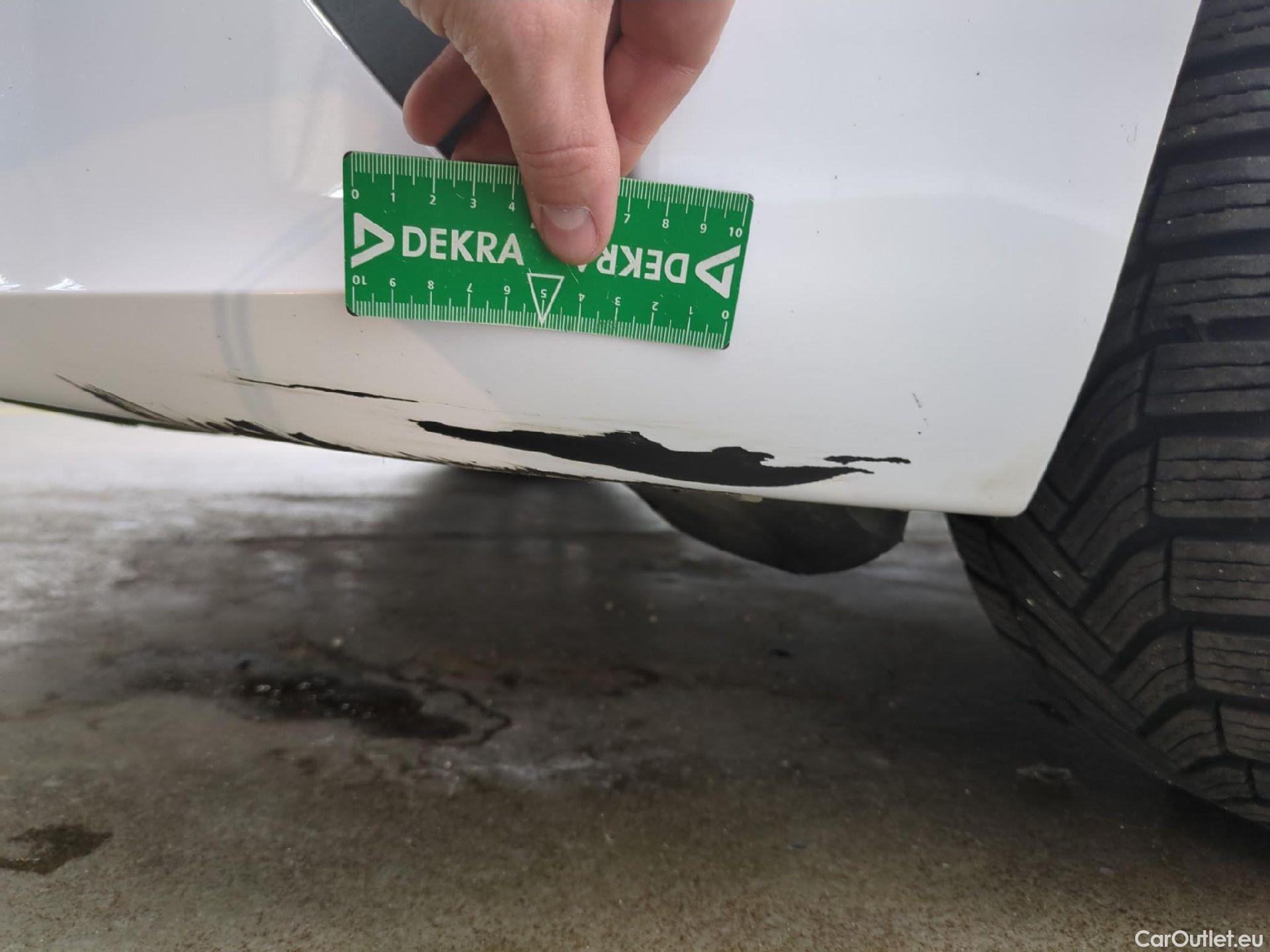  Opel  Corsa  F Edition Business 1.5 100CV BVM6 E6d #44