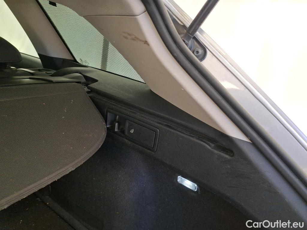  Seat  Leon SEAT  Sportstourer / 2020 / 5P / Break 2.0 TDI 150 DSG S&S Style Business #18