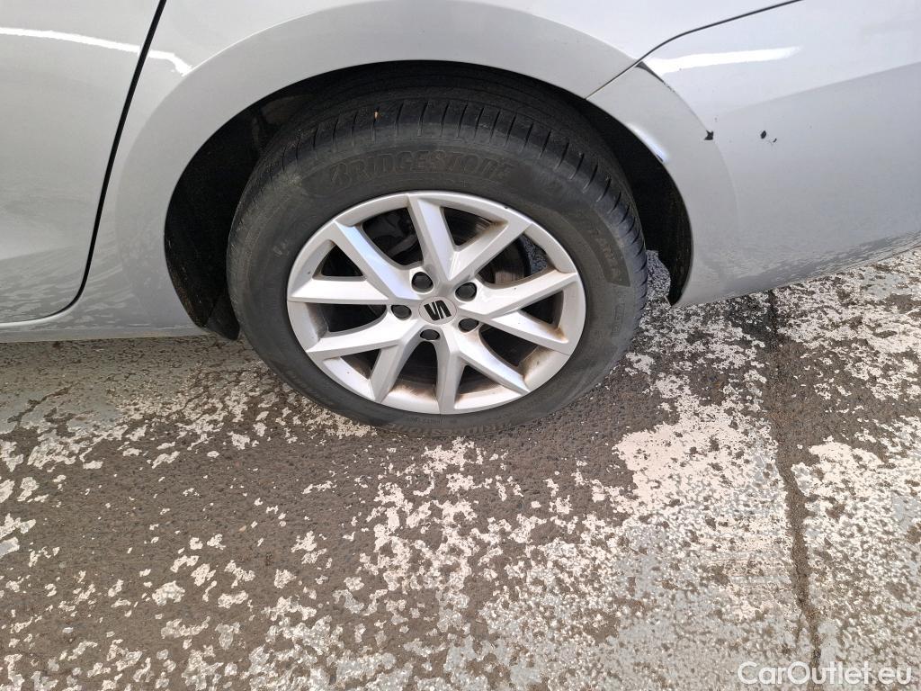  Seat  Leon SEAT  Sportstourer / 2020 / 5P / Break 2.0 TDI 150 DSG S&S Style Business #38