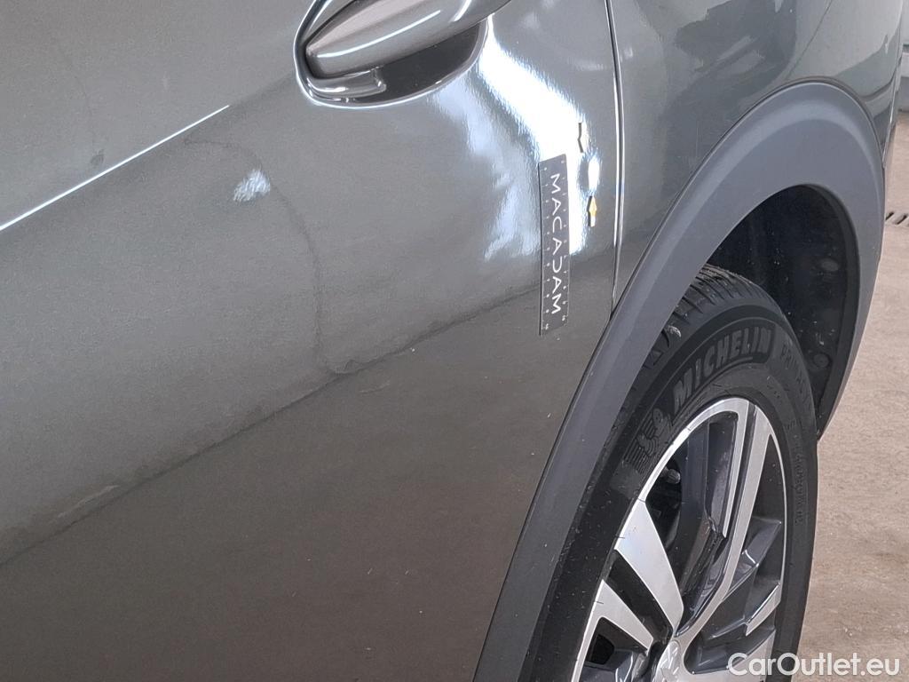  Peugeot  5008  Allure Business 1.2 PureTech 130CV BVA8 E6d #17