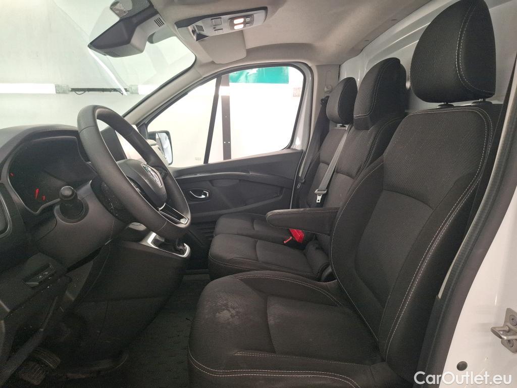  Renault  Trafic RENAULT  / 2021 / 4P / Fourgon tôlé FG GCF L2H1 3T Blue dCi 150 EDC #32