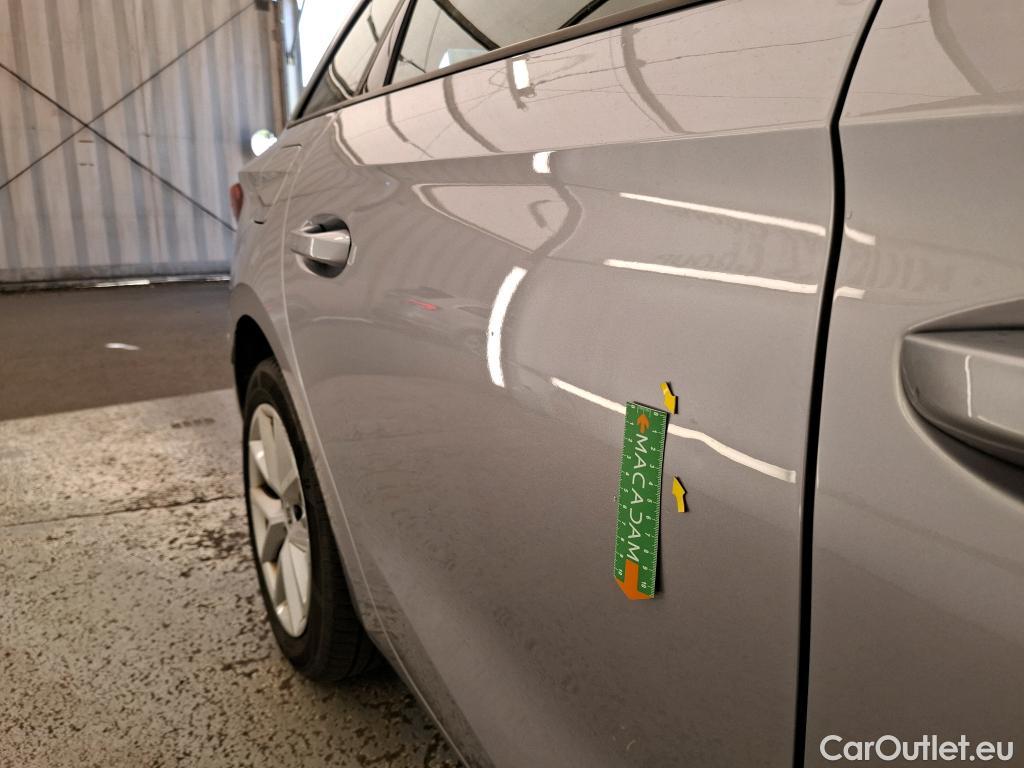  Seat  Leon SEAT  Sportstourer / 2020 / 5P / Break 2.0 TDI 150 DSG S&S Style Business #29