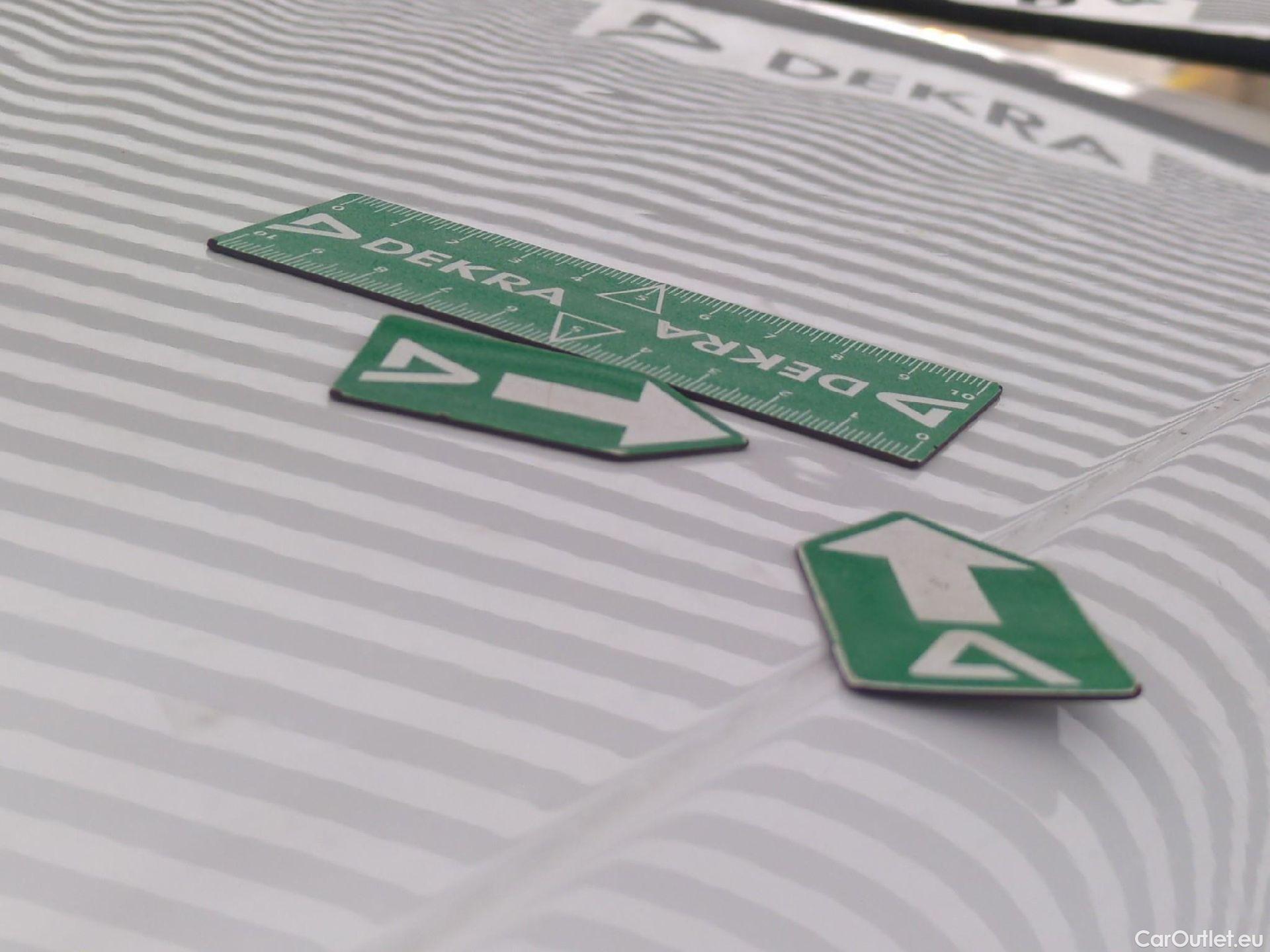  Opel  Corsa  F Edition Business 1.5 100CV BVM6 E6d #38