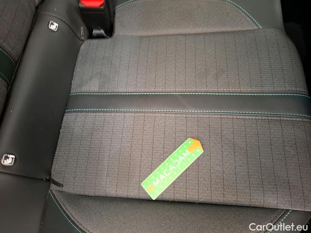  Peugeot  208  Allure Pack 1.2 PureTech 100CV BVA8 E6d #63