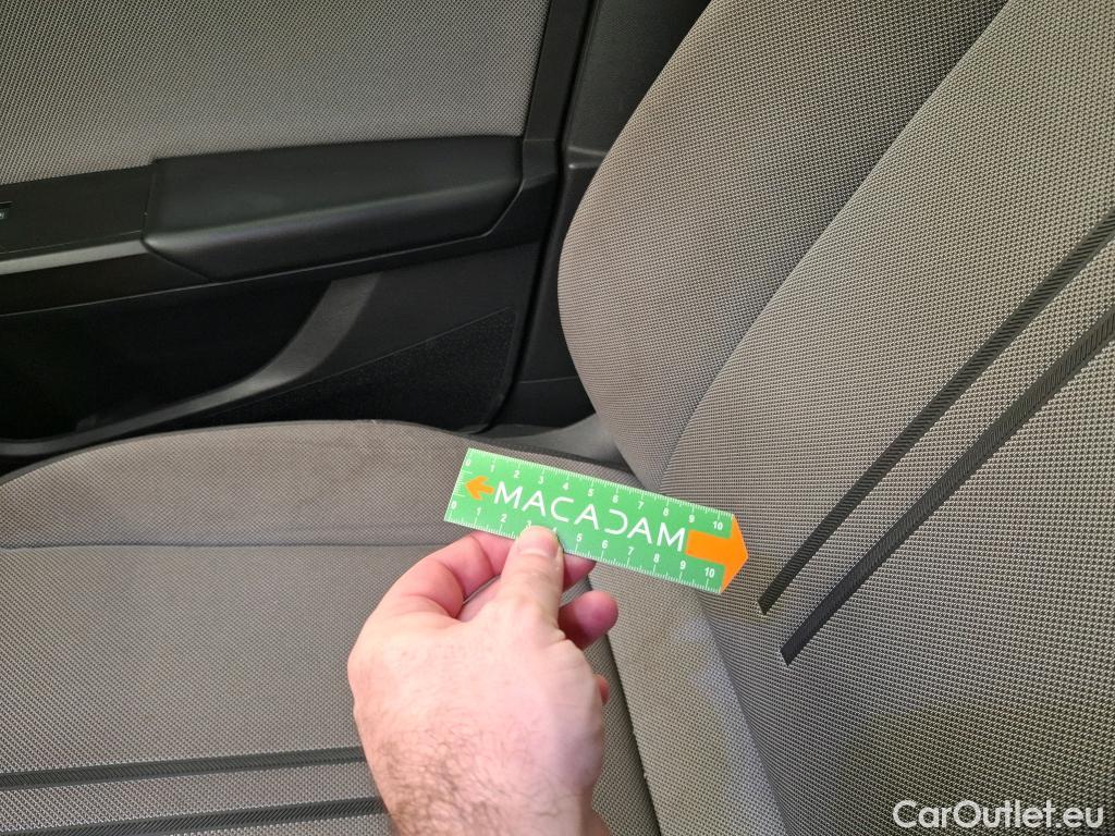  Seat  Leon SEAT  Sportstourer / 2020 / 5P / Break 2.0 TDI 150 DSG S&S Style Business #36