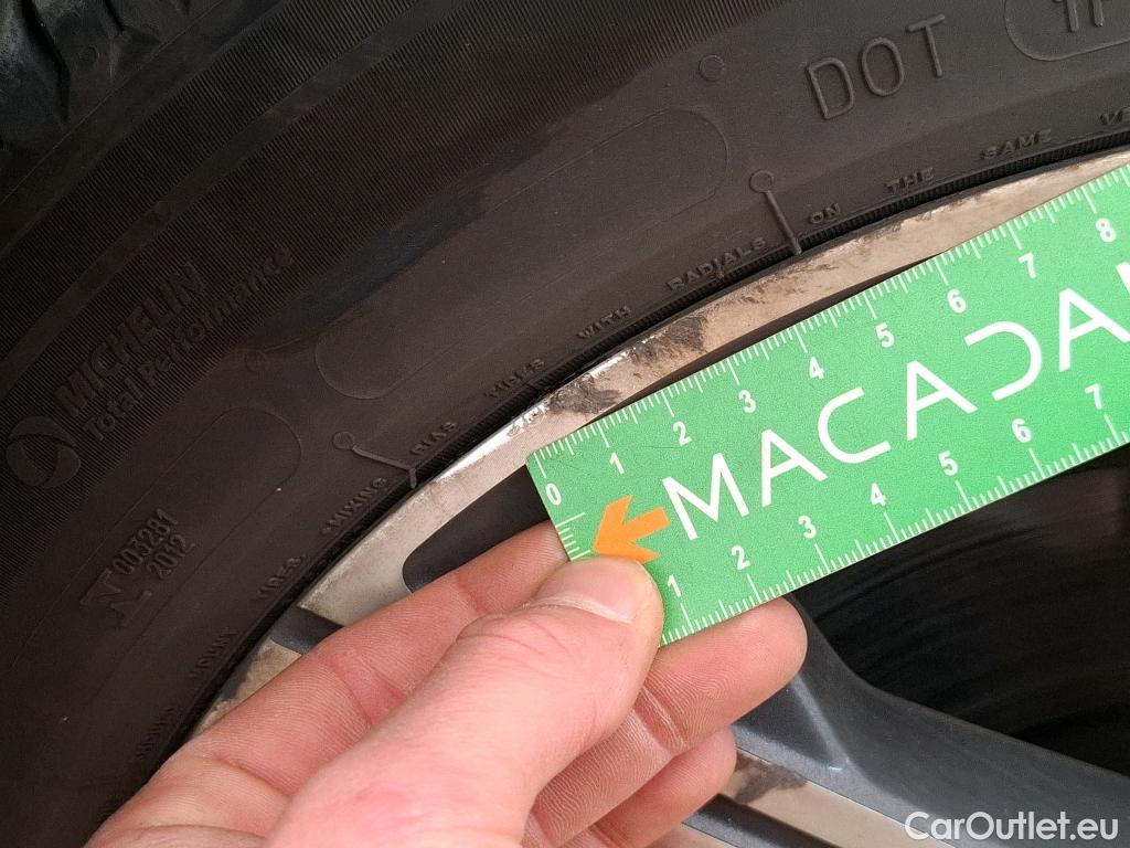  Peugeot  208  Allure Pack 1.2 PureTech 100CV BVA8 E6d #20