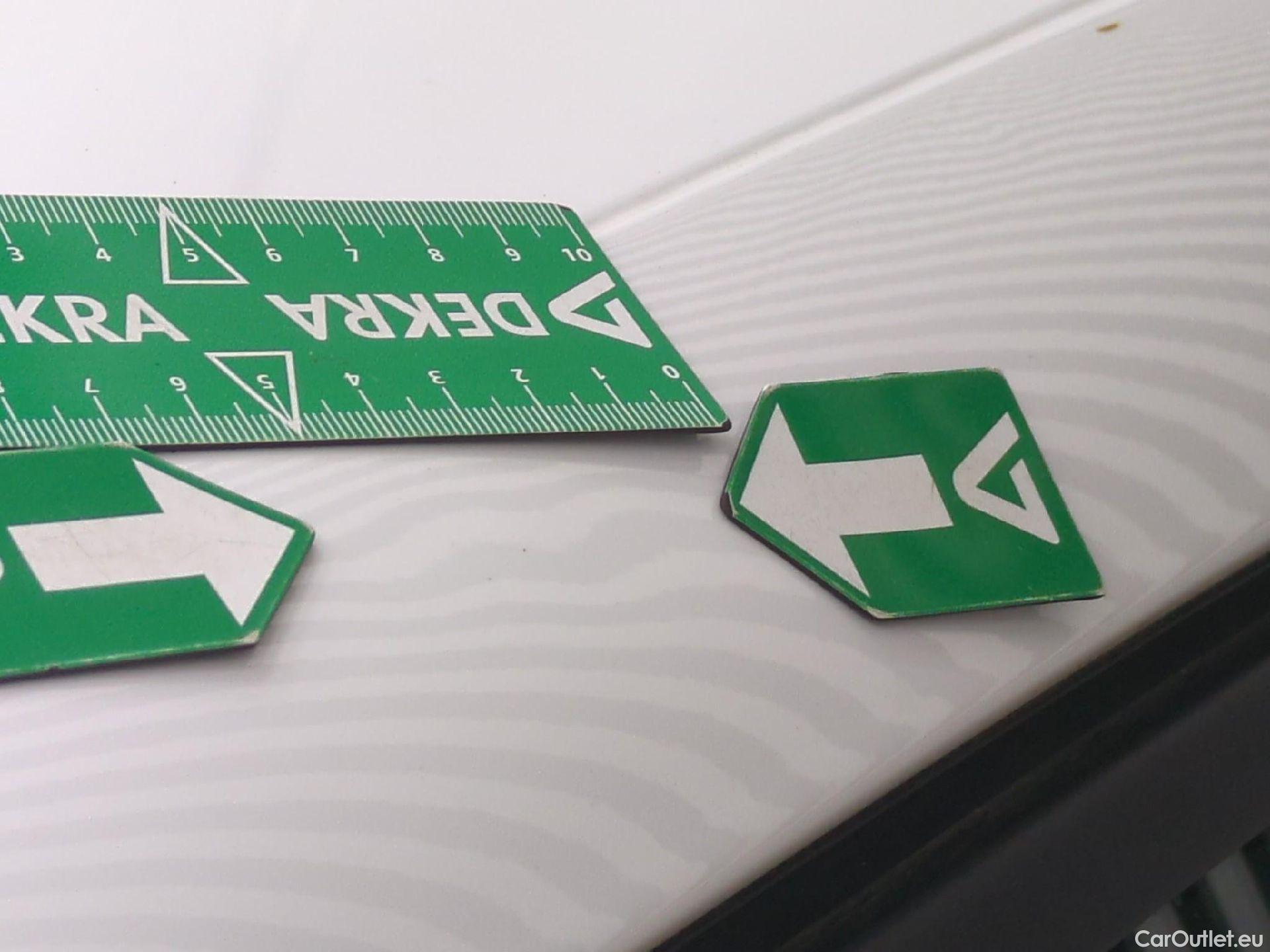  Opel  Corsa  F Edition Business 1.5 100CV BVM6 E6d #48