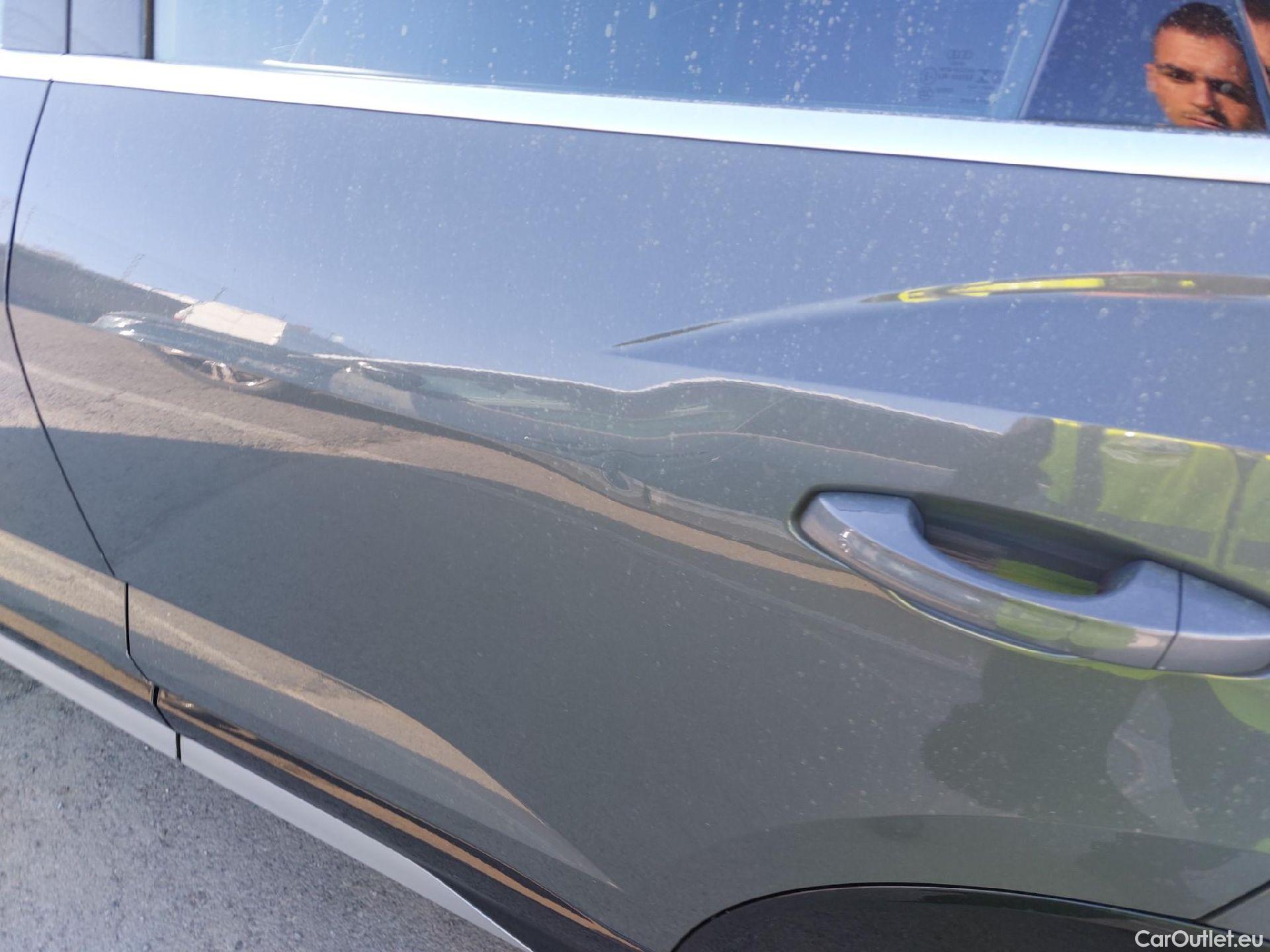  Audi  Q3 AUDI  Sportback / 2019 / 5P / todoterreno S line 35 TDI quattro 110kW (150CV) #5