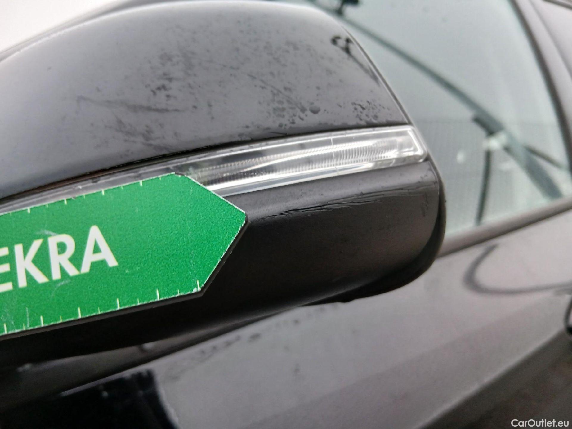  Bmw  X1 BMW  / 2019 / 5P / todoterreno sDrive18dA Corporate #9