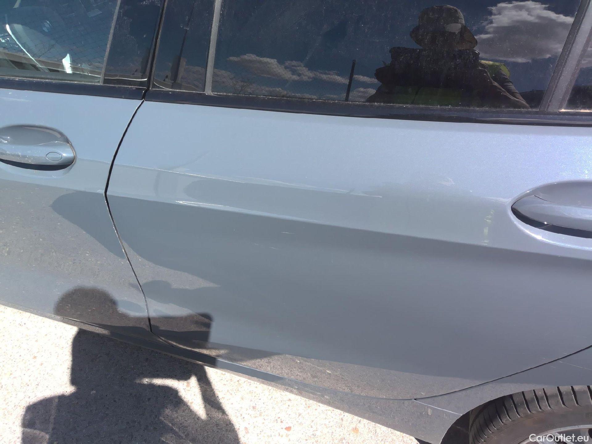  Bmw  Serie 1 BMW  / 2019 / 5P / berlina con portón 120d #17