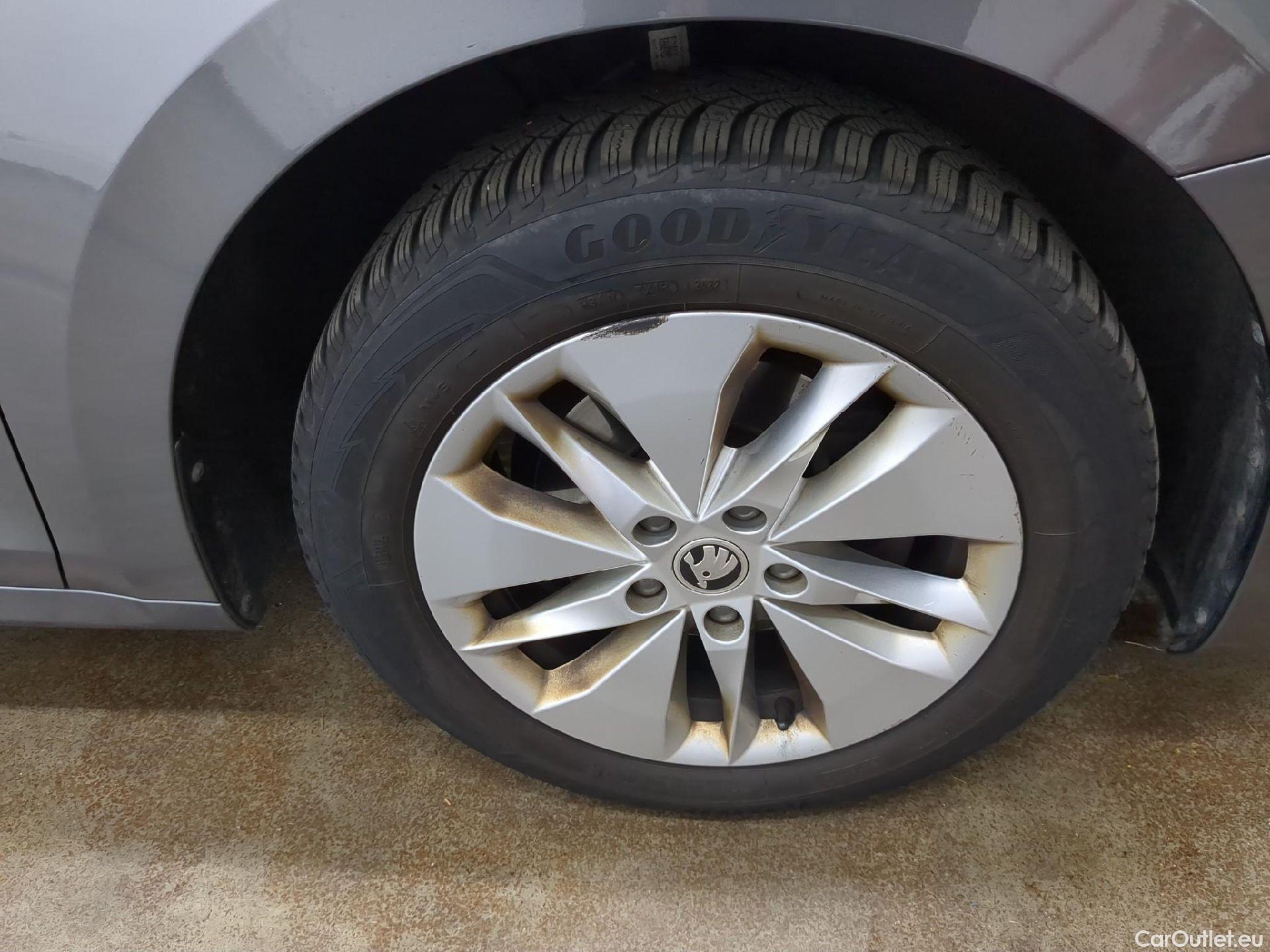  Skoda  Octavia  Break Business 2.0 TDI 150CV BVA7 E6d #6