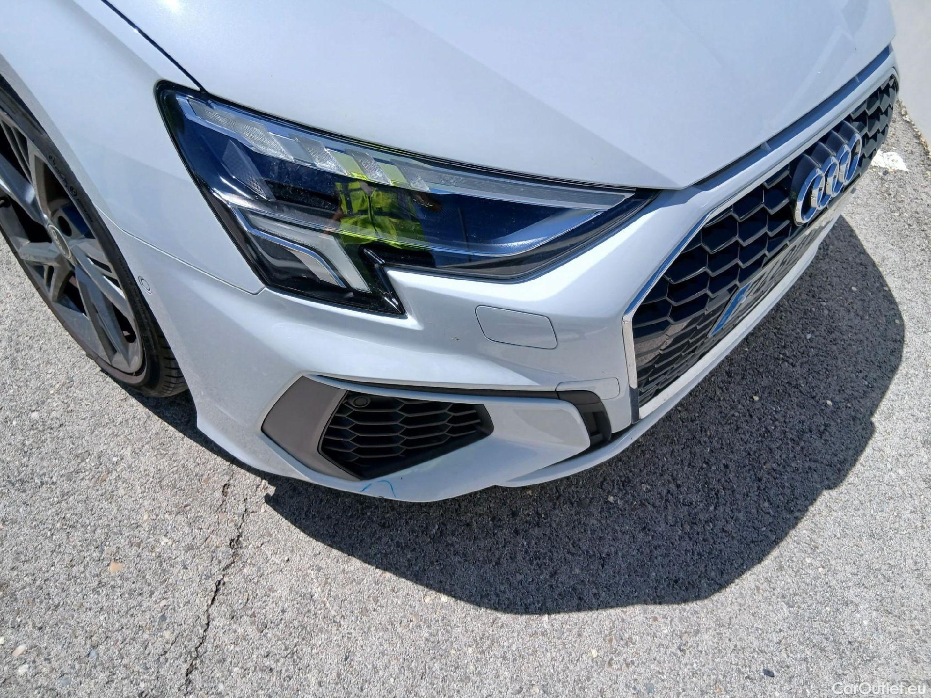  Audi  A3 AUDI  / 2020 / 5P / berlina con portón Sportback S line 35 TFSI 110kW S tronic #2