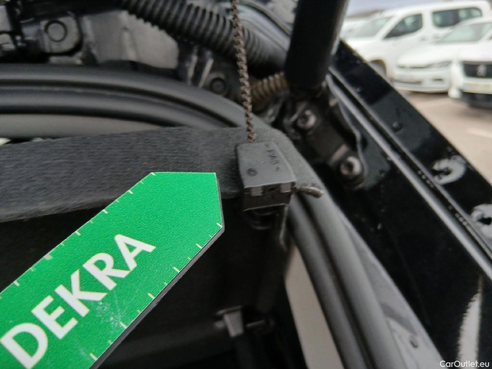  Bmw  X1 BMW  / 2019 / 5P / todoterreno sDrive18dA Corporate #30