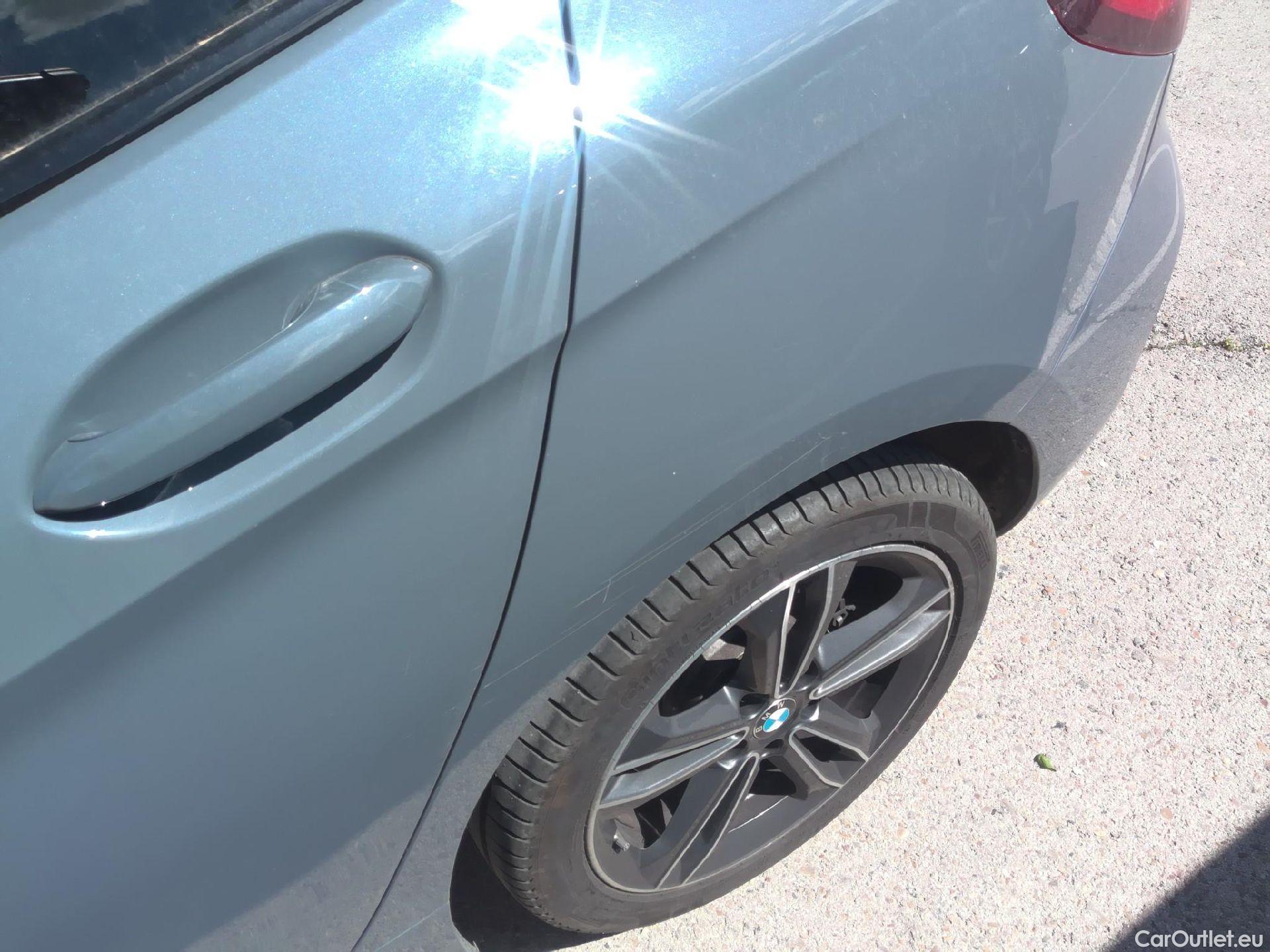  Bmw  Serie 1 BMW  / 2019 / 5P / berlina con portón 120d #18