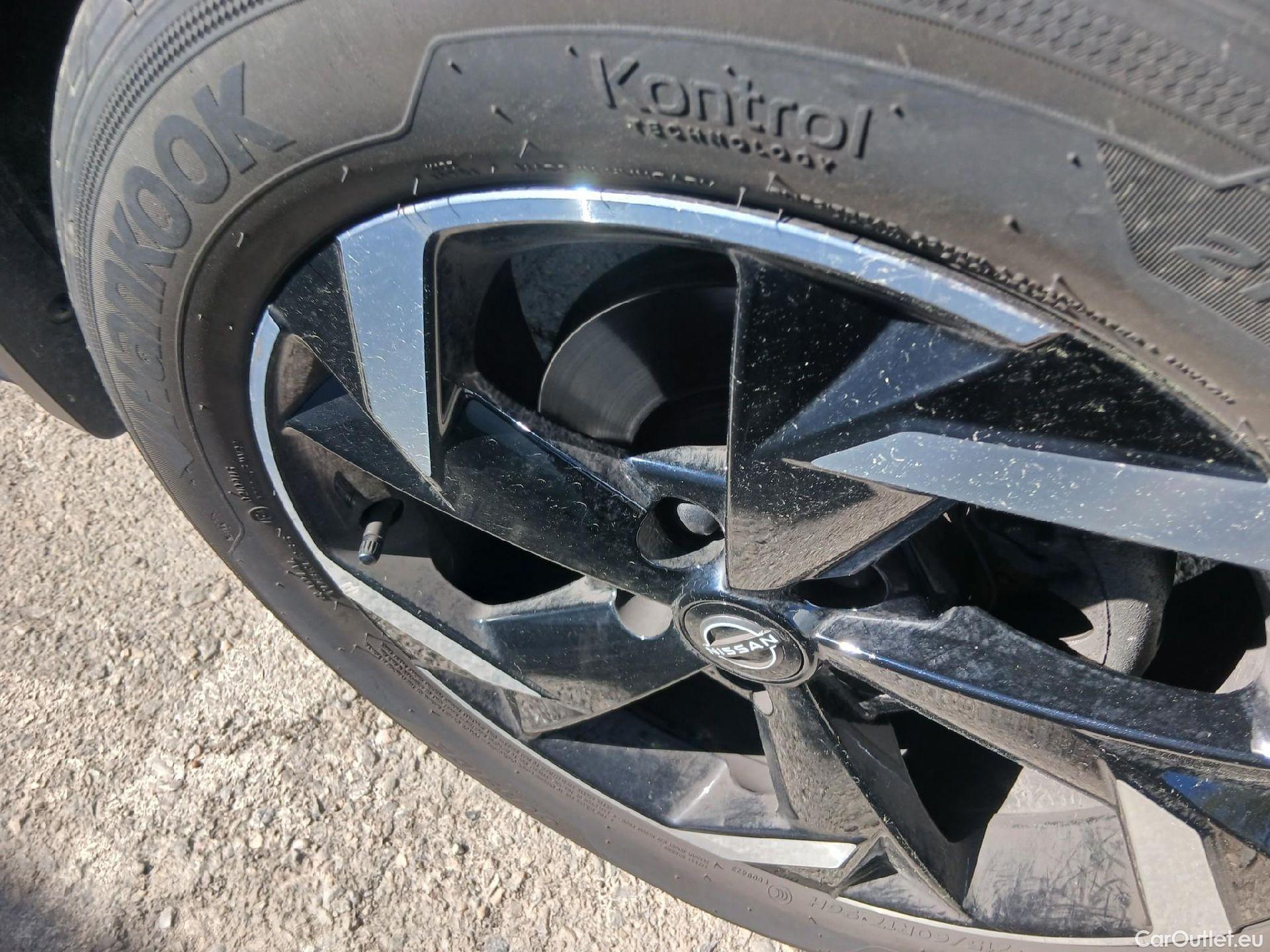  Nissan  Juke NISSAN  / 2019 / 5P / crossover DIG-T 84 kW (114 CV) 6M/T Acenta  #28