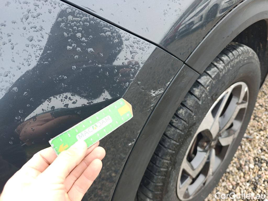  KIA  Sportage KIA  1.6MHEV Drive 100kW(136CV) 4x2(Crist Tintados) #38