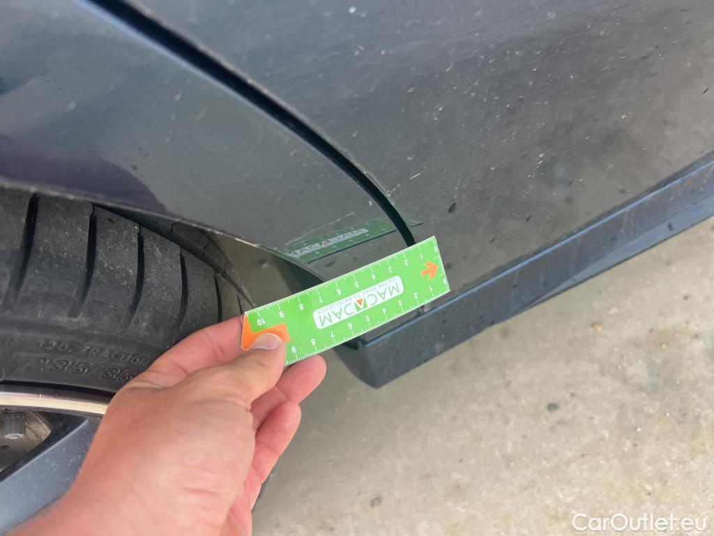  Mercedes  A-Klasse MERCEDES-BENZ Clase A / 2018 / 5P / berlina con portón Mercedes-AMG A 35 4MATIC+ #20